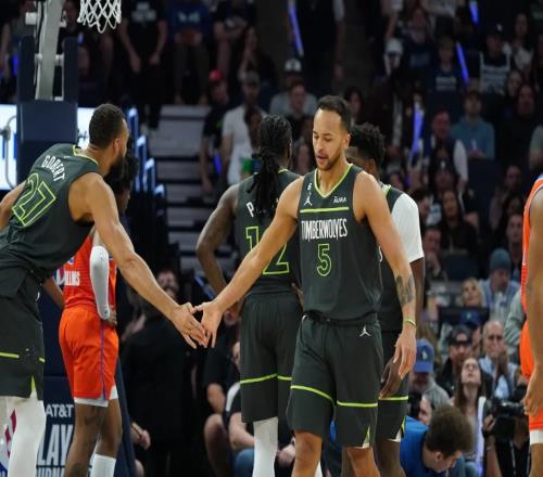 正式買斷！下滑離譜+兩年換5隊(duì)，這可是西決功臣啊，還能翻身嗎