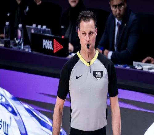 引公憤！國(guó)際籃聯(lián)向中國(guó)男籃道歉啦