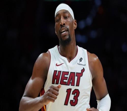 韦德质疑巴姆“热火队实力强于附加赛球队”的说法:你真的强吗