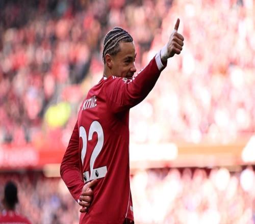 自薩拉赫以來，?；倏耸鞘孜焕锲质仔阗惣敬蛉?6球的球員