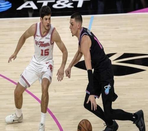 大反撲！火箭落后13分成功反超：杜蘭特14分5助，謝潑德又爆發(fā)