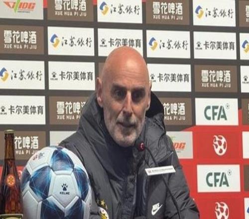 穆斯卡特:更换梅伦多是基于球队现有特点做出的决定,我会为此担责!