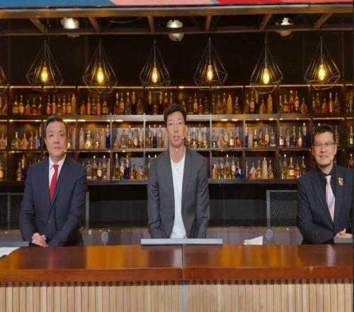 下個(gè)窗口期，還帶上周琦嗎