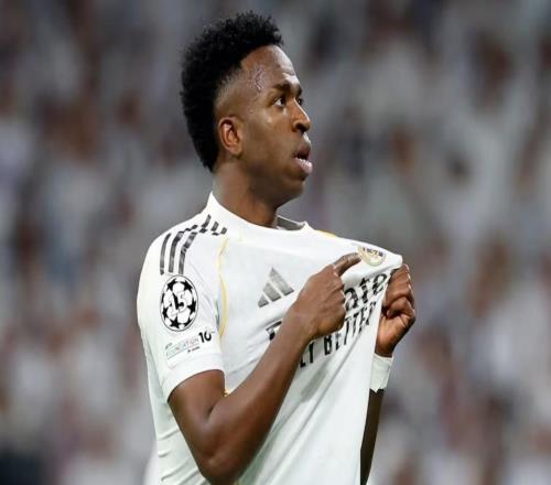 阿斯：所有人都折服于維尼修斯的表現(xiàn)，沒人再去質(zhì)疑續(xù)約