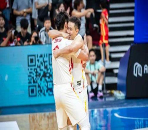 三分、逆轉(zhuǎn)與血性！這才是我們想看到的中國(guó)男籃