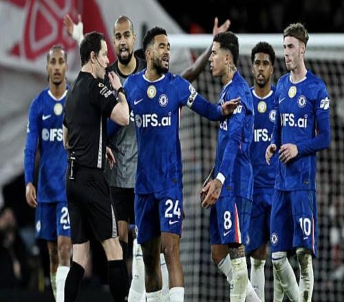 桑切斯本賽季整體發(fā)揮穩(wěn)定，但三場“戰(zhàn)犯”有兩場是踢阿森納