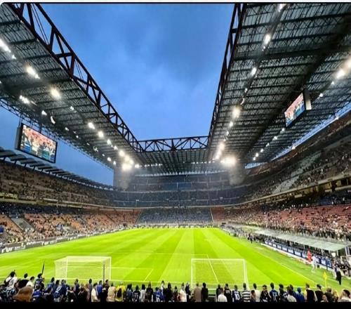 申花奪冠穩(wěn)了，9：2大勝山東泰山，一周三賽導(dǎo)致泰山崩塌，誰(shuí)之過(guò)