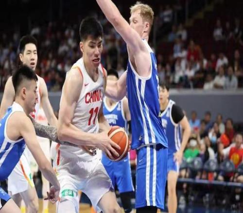 男籃大勝中國臺北，5人表現(xiàn)優(yōu)秀，4人合格，3人不及格