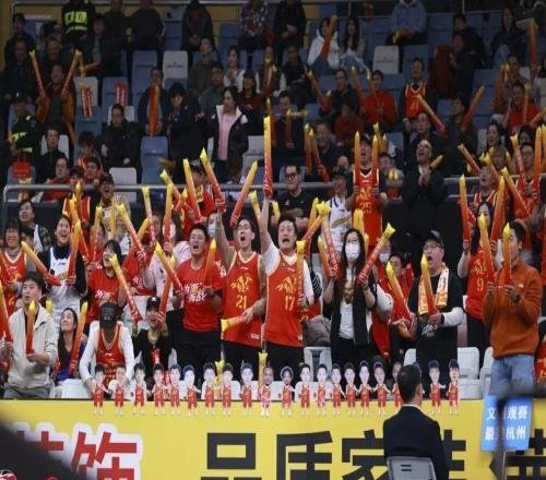 票務(wù)公告3月11日主場(chǎng)對(duì)陣南京同曦球票，將在4日中午1218開售！