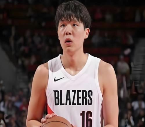 楊瀚森下放卻將缺席本日混音比賽：背部酸痛+長途返程仍需恢復(fù)