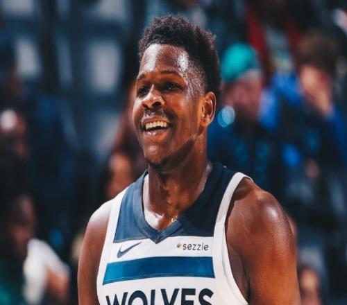 约基奇35+13+9!森林狼逆转掘金升西部第四华子21+6穆雷25分