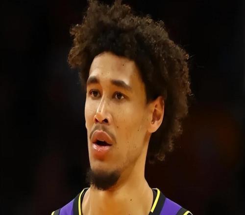 斯瑪特和海斯打成最大贏家！雷迪克發(fā)布會公開稱贊，統(tǒng)治內(nèi)外線！