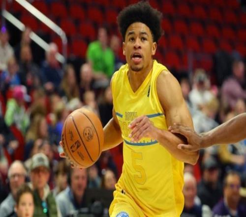 面對開拓者二隊打出準三雙，森林狼雙向合同新援場上作用非常明顯