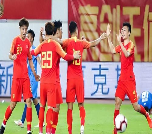 上港本土锋线提前完成阵容瘦身,五大射手已官宣离队,引发热议