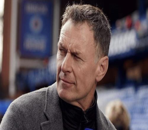 薩頓：切爾西狀態(tài)不佳，但藍軍最大的問題是不能維持11人作戰(zhàn)