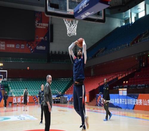 新援瓊斯迎常規(guī)賽首秀！5日晚客戰(zhàn)廣州，高速男籃力爭馬年開門紅