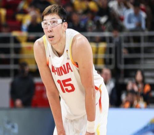 男籃可以沒有周琦、胡明軒，但是不能沒有趙睿