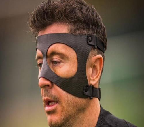 能否趕上出戰(zhàn)畢包巴薩官方曬萊萬佩戴面具訓(xùn)練照片