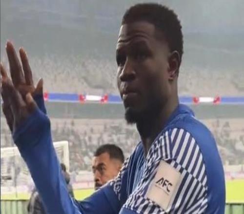 蓋伊：現(xiàn)在我非常興奮，新賽季要嘗試為申花取得更多進(jìn)球