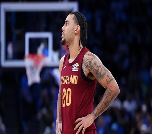 進(jìn)步神速！騎士二年級鋒線新星已經(jīng)成長為聯(lián)盟頂級3D球員了