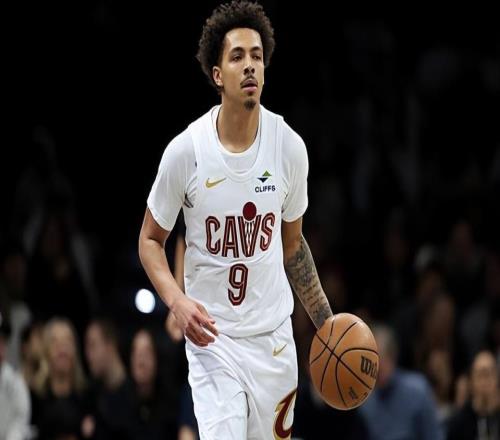 不斷搶下前場籃板，騎士替補后場在這方面的能力確實是相當突出