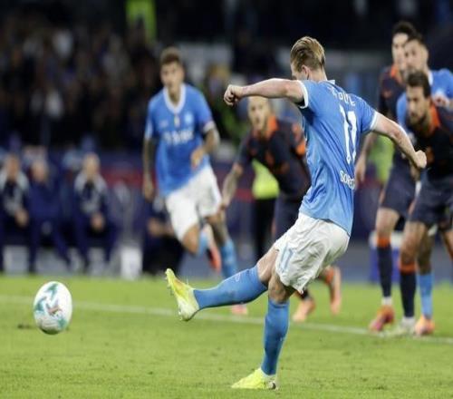 回歸依然是頂級中場德布勞內(nèi)傷缺半年后，復(fù)出進(jìn)入大名單！