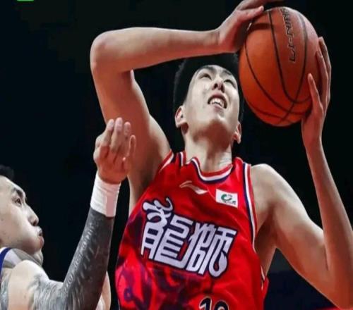 廣州9385山東，郭艾倫傷退，徐昕17+10+4帽，克里斯22+16