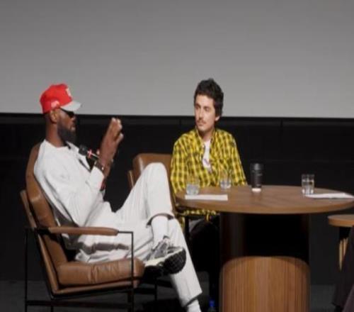 詹姆斯：去熱火讓我走出舒適區(qū)，但我不建議其他人25歲效仿我