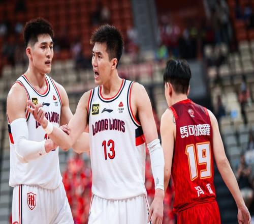 大傷出結果！郭艾倫只有3選擇，合同還剩5個月，離開遼籃成敗筆