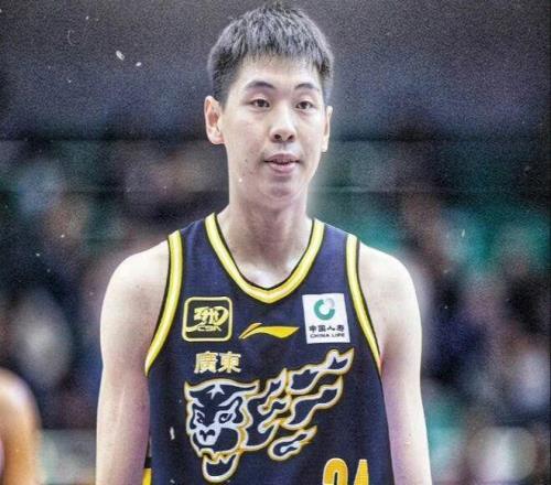 崔永熙表態已恢復100%，山西內線大將傷病，青島官宣簽約新大外援