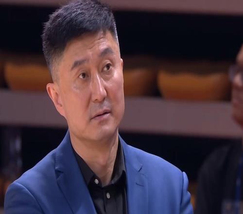 廣東3消息！徐昕轟17+10打臉杜鋒，胡明軒正式歸隊，徐杰最新傷情