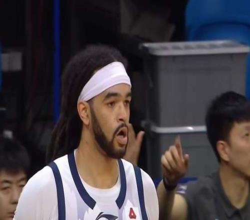 大冷門！山東遭魚腩復仇，郭艾倫傷退，高詩巖6+6，克里斯兇名宿