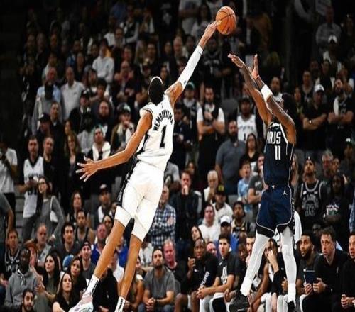 文班談蓋帽：我就喜歡看他們努力半天，最后被我毀掉一天的樣子