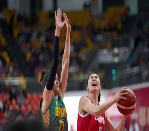 僅10分但統治加時賽！女姚明征服WNBA榜眼她終找到最佳搭檔