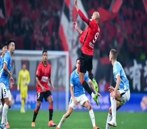 隨著蓉城隊(duì)51深圳新鵬城！中超積分：申花隊(duì)落后榜首13分