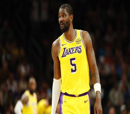 哈哈，湖人隊斯馬特不小心把球迷批評艾頓表現的言論說了出來