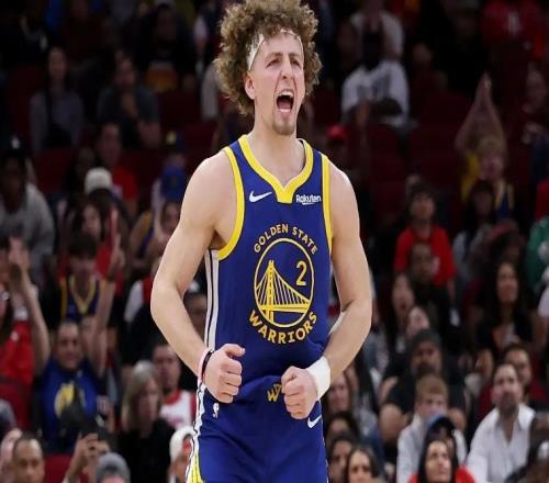 打爆了火箭的防線，后場新星的強勢表現(xiàn)是勇士能艱難取勝的關(guān)鍵