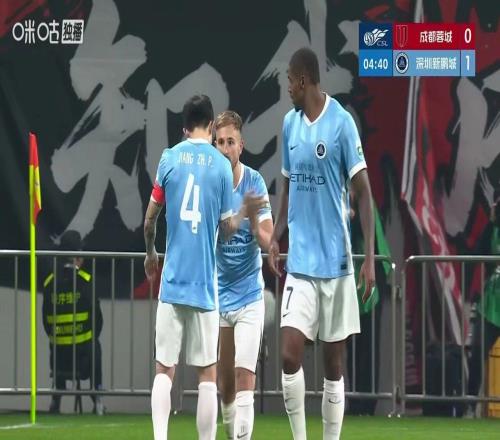 落后、紅牌、反超！中超揭幕戰戲劇性拉滿，蓉城反超，姜至鵬染紅