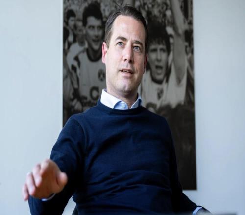 里肯：施洛特貝克續(xù)約拖得久對這級別的球員來說算不上異常