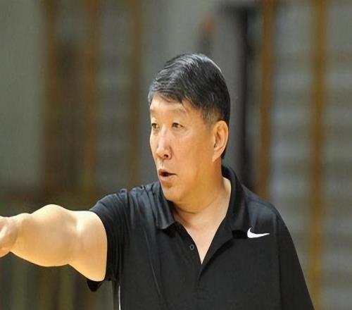 0+1+1！中國女籃6分險勝巴西揪出最糟糕球員，王思雨為她犧牲最大