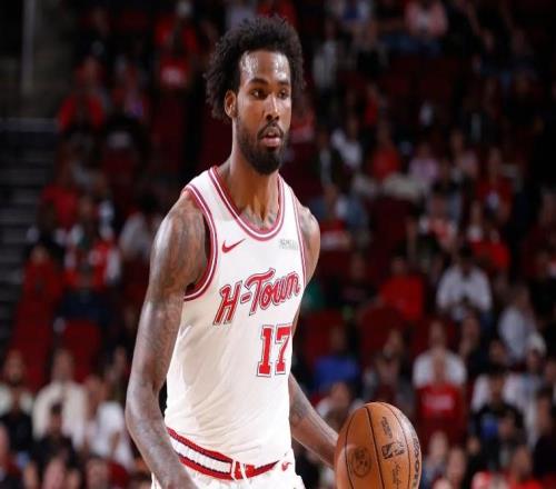 今年2月起手感出現直線下滑，火箭鋒線新星的情況真是令人擔心