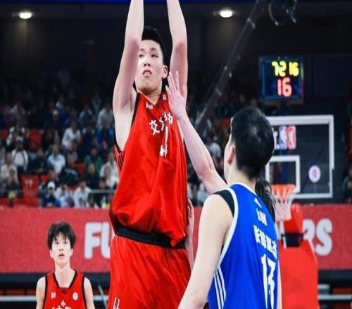 Jr.NBA上海賽區(qū)南模中學(xué)實(shí)現(xiàn)四連冠