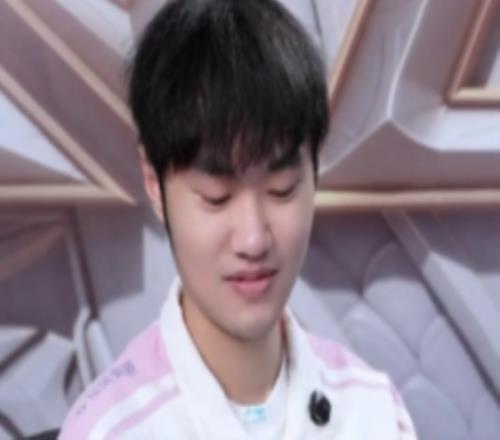 LPL分享Knight提醒AI：記得看第一賽段決賽