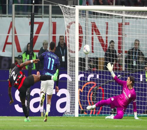 01百年同城德比:6.7亿领头羊惨遭双杀联赛8连胜+15轮不败终结