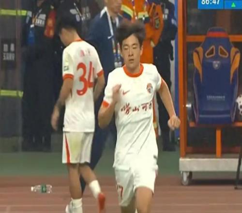 中超球隊(duì)輸球，名嘴開(kāi)心如過(guò)年前國(guó)腳：這就是你要樹(shù)立的榜樣