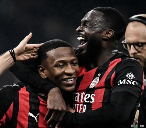 爱体育- 爱体育官方网站- APP下载足坛一夜动态：米兰绝杀国米！穆里尼奥被红牌