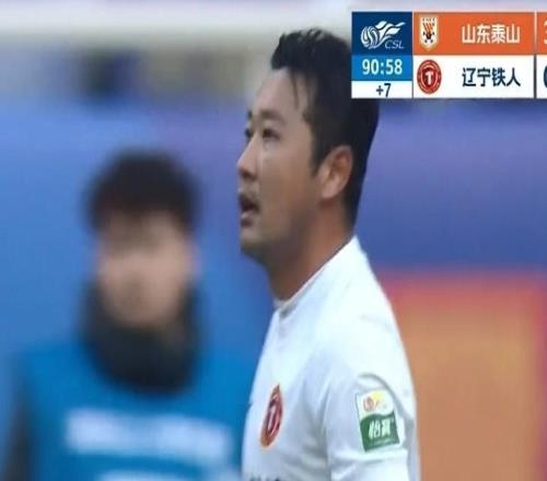 里程碑，遼寧鐵人球員許東已出戰(zhàn)100場中超聯(lián)賽