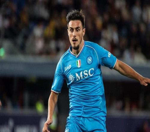 斯基拉：埃爾馬斯想留隊，那不勒斯正評估是否從萊比錫買斷