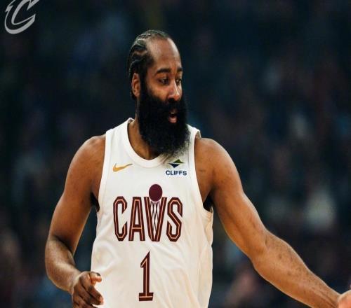 哈登21分5助，迎29000分里程碑，一戰(zhàn)達成四大紀錄！騎士大勝76人