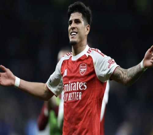 泰晤士：相較卡拉菲奧里，因卡皮耶射門次數(shù)少、傳球成功率高